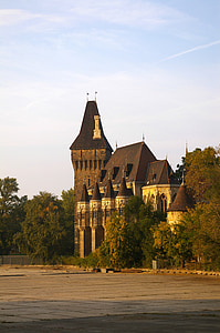 Budapest, Château, ville