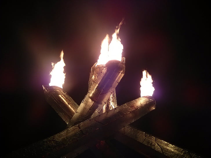 olympics, vancouver, torch, flame, cauldron, fire - Natural Phenomenon, wood - Material