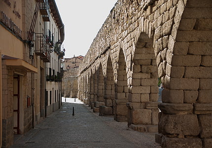 Španielsko, Segovia, akvadukt, Rimania