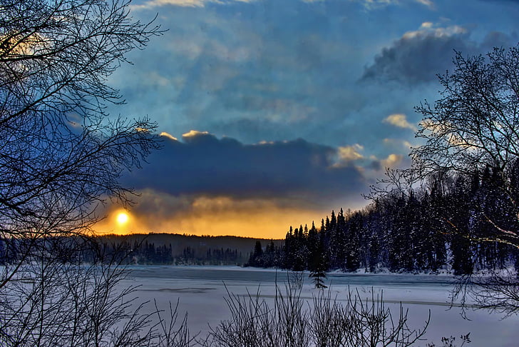 зимовий пейзаж, Захід сонця, взимку, Сутінки, сніг, заморожені озера, дерева