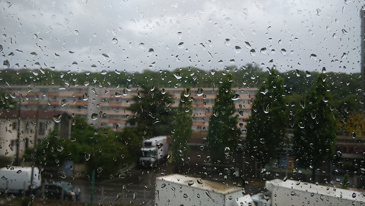 krople wody, wody, pochmurny dzień, pada deszcz, budynek, szkło