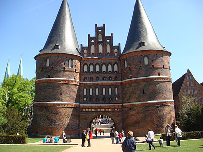 Lübeck, Holsten vārtiem, pilsēta, orientieris, arhitektūra
