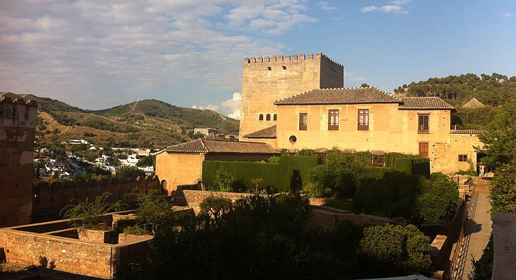 Granada, Dim, coucher de soleil, paysage, nuages, Sky, Palais