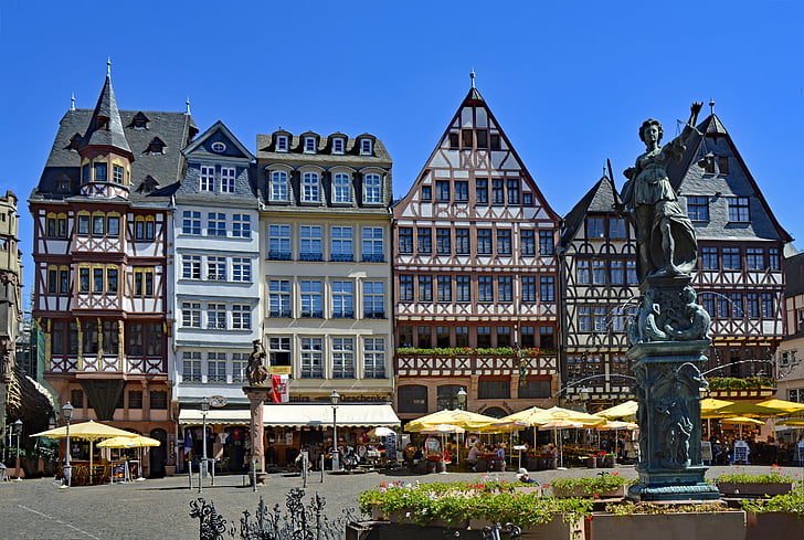 Frankfurt, Hesse, Nemčija, sobota gorskih, Römerberg, Rimljani, staro mestno jedro