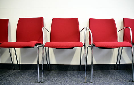 стулья, красный, красные стулья, сиденья, Гостиный уголок, зона ожидания, Подождите