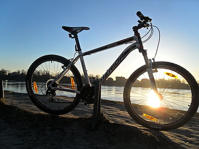 bike, dawn