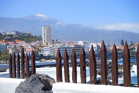 tengervizes medencét, úszómedence, Lago martiánez, Puerto de la cruz, Tenerife, Kanári-szigetek, hó