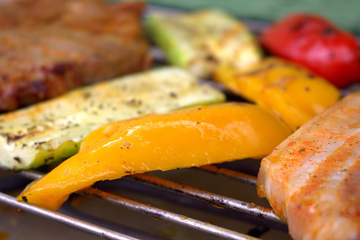 Grill, manger, barbecue, délicieux, courgettes, paprika