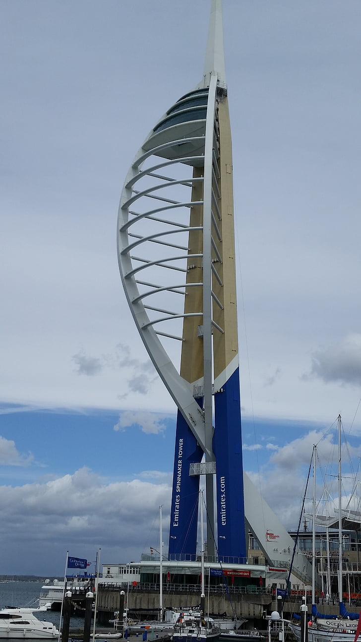 Spinnaker tower, Portsmouth, attraktion, hamnen, havet, vid vattnet, landmärke