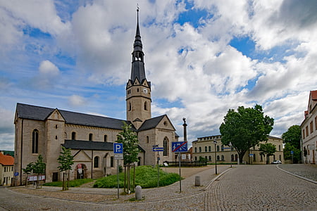 Ulrici kostel, Sangerhausen, Sasko Anhaltsko, Německo, kostel, víra, náboženství
