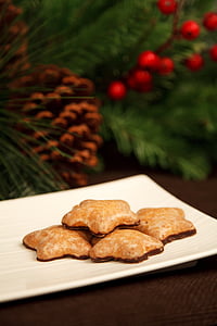 fyra, brun, stjärnigt, formade, Bakad, cookies, jul