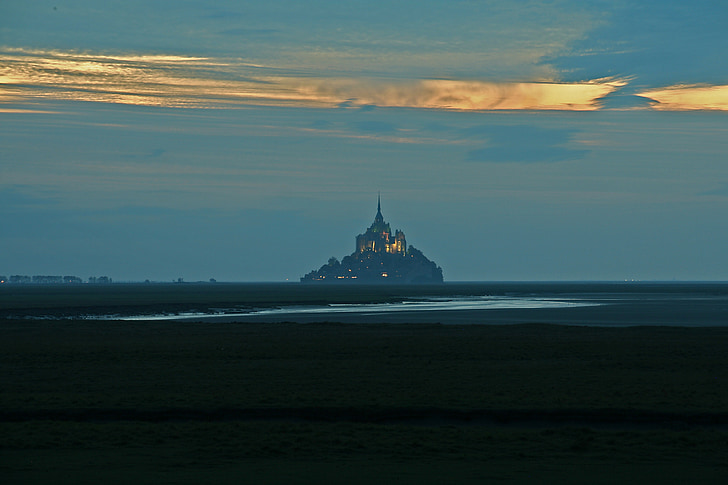Mont saint michel, Klasztor, Normandia, Francja, Kościół