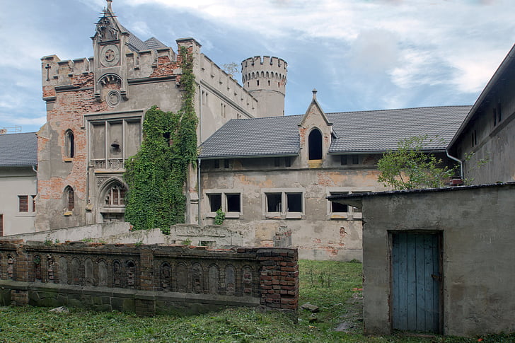 Castelo kapadia, Alta Silésia, ruínas