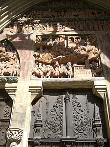 Güneybatı portal, tympanon, kemer, friz, kabartma, kapı, hedef