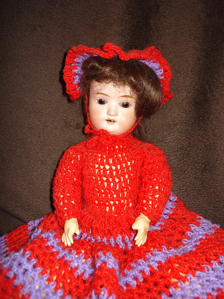 bambola, in porcellana, oggetto d'antiquariato, fragile, bambino, rosso, carina