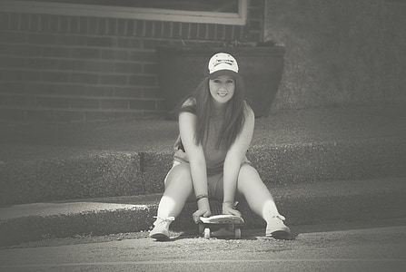 Děvče, skateboard, mladý, životní styl, Žena, brusle, volný čas