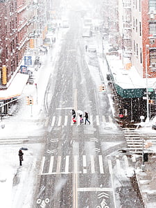 snijeg, grad, urbane, ljudi, pješačke, snijeg, grad, traka