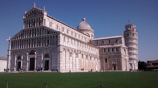Pisa, Torre, Piazza dei miracoli, templom