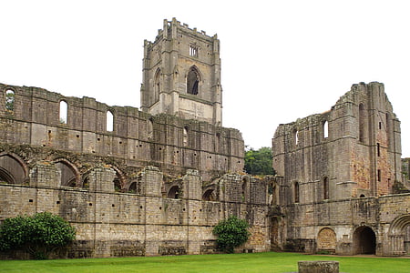 Fountains abbey, klasztor cystersów, ruiny, krajowe treust, Yorkshire, Anglia, Wielka Brytania