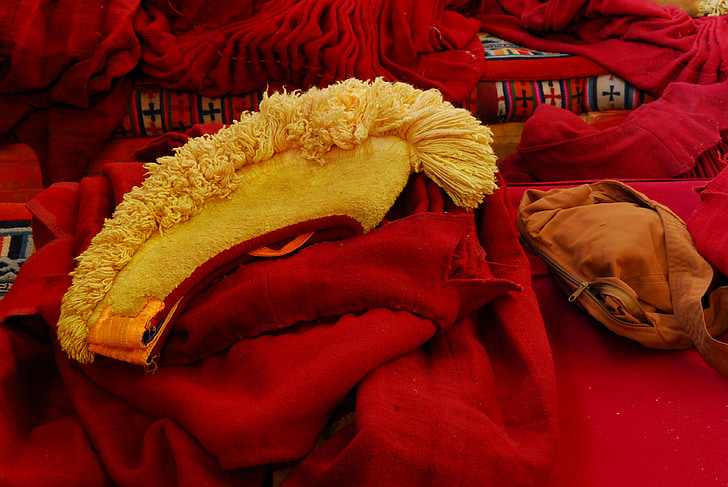 Tibet, budisme, barrets grocs, Monestir