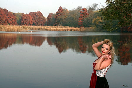 Pige, søen, efterår, skov, refleksion, rød, prinsesse