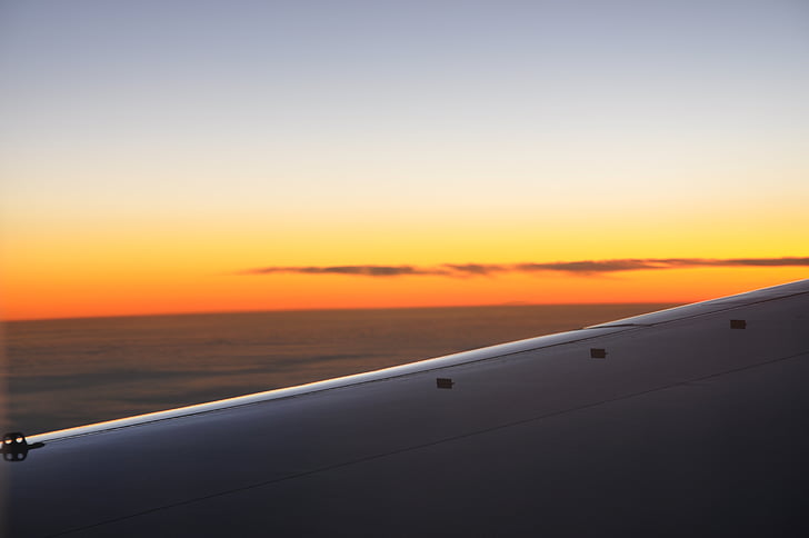 solnedgång, flygplan-fönstret