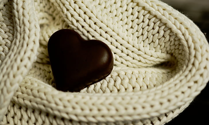 coração, coração de chocolate, lã, malha, amor, dia das mães, Saudações
