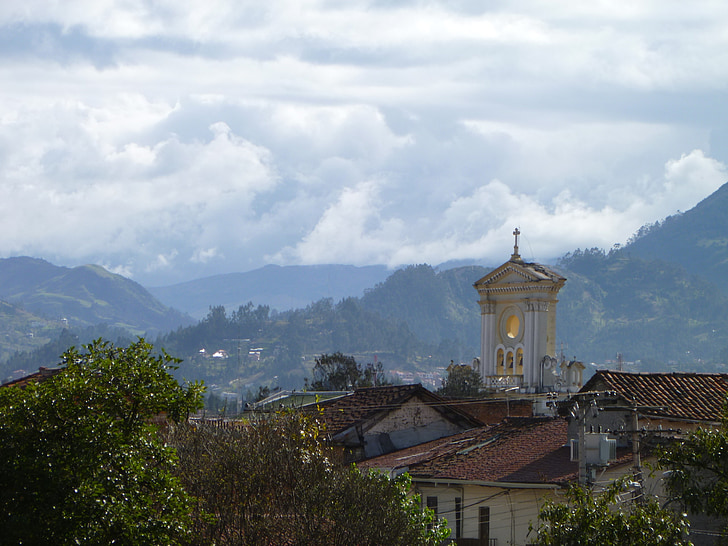 Cuenca, Ecuador, Viaggi, paesaggio, montagne, paesaggio, Chiesa