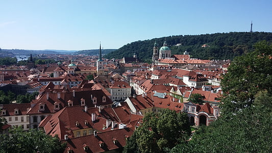 en la azotea, paisaje urbano, azulejos de azotea, Praga, arquitectura, Europa, techo