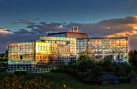 Gelsenkirchen, épület, lichtspiel, irodaház, üveg, a modern építészet, fény