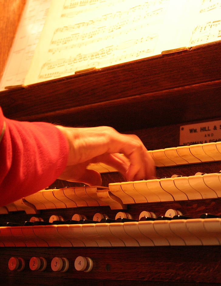 organo della Chiesa, organo, organo a canne, tastiera, chiavi, pistone, pistone di pollice