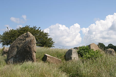 megaliths, Rügen, Rügen Adası, Baltık Denizi, manzara, bulutlar, çayır