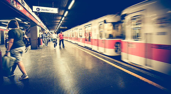 Metro, Milan, Taliansko, vlak, ľudské, mesto, dom