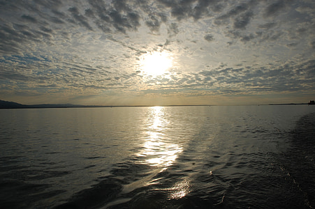 wody, Jezioro Bodeńskie, chmury, Słońce, Wieczorem, Jezioro, niebo
