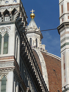 Italia, Iglesia, Cruz, cúpula de iglesia, bóveda, arquitectura, techo abovedado