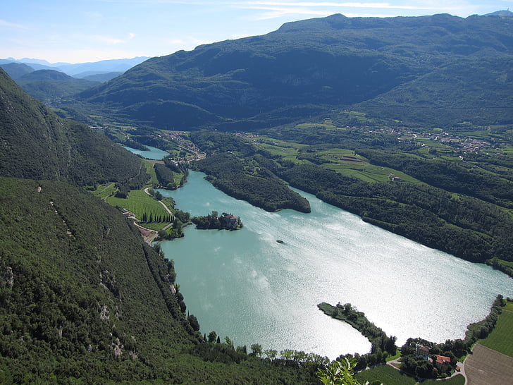 vista sobre el llac, Sarche, ferrada rino pisetta, natura, muntanya, paisatge, representacions