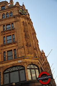 Dom towarowy Harrods, Londyn, budynek, Architektura, zbudowana konstrukcja, na zewnątrz budynku, miejski scena