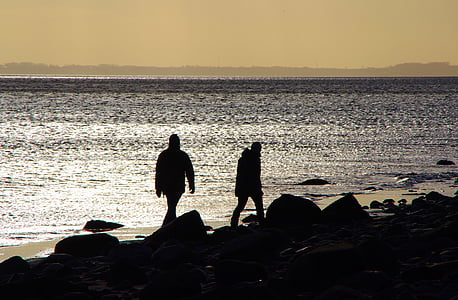 ľudské, Back light, pobrežie, Baltského mora, silueta, západ slnka, osobné