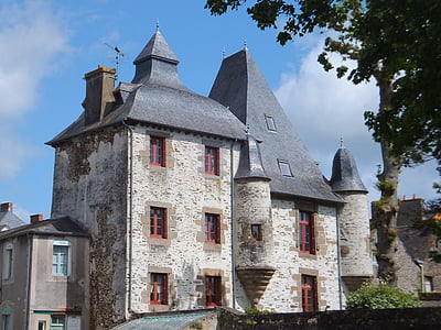 Bretagne, Steinhaus, roten Fenstern, mittelalterlichen Stil, Geschichte, keine Menschen, Architektur