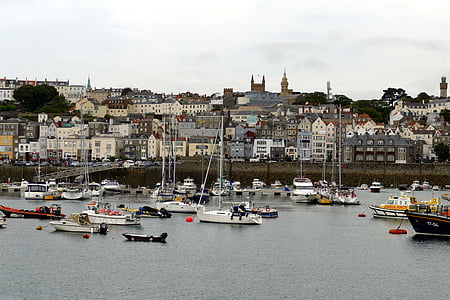 Guernsey, Kanalski otoki, Anglija, Velika Britanija, Atlantika, mesto, pristanišča