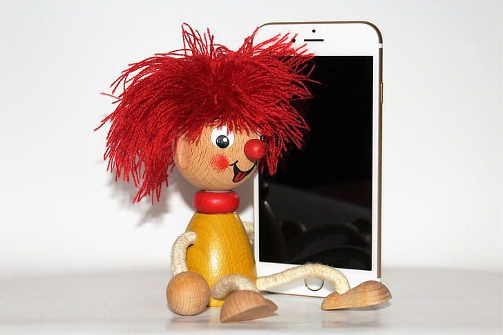 iPhone, pumuckl, holzfigur, joguines, figura, ninot fusta, divertit