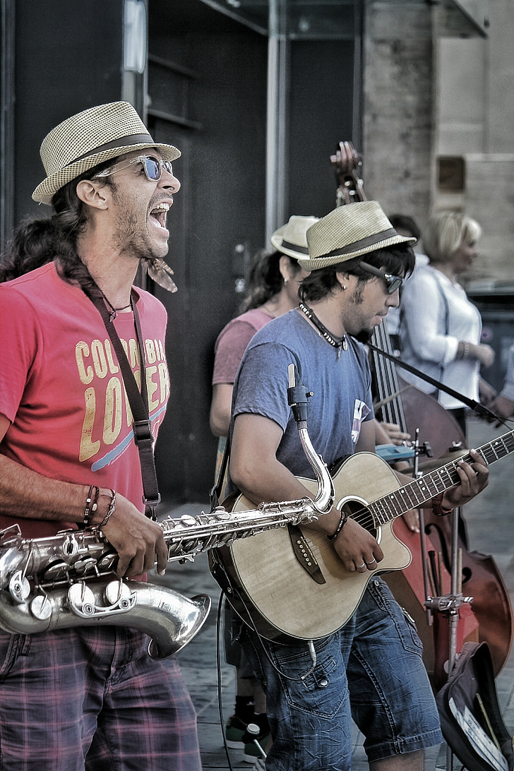 barcelona, music, group, guitar, saxophone, street musicians