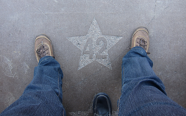зірка, Голлівуд, очікування, число, біля підніжжя на, джинси, взуття