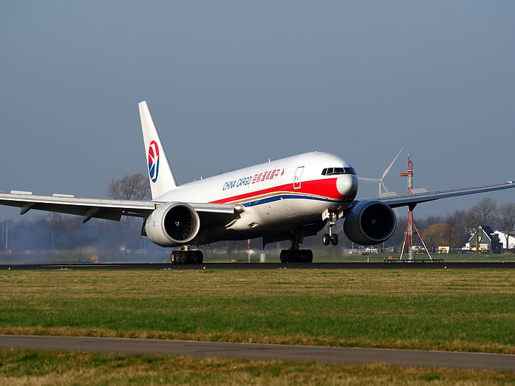 Kína cargo airlines által, Boeing 777, repülőgép, repülőgép, leszállás, repülőtér, szállítás