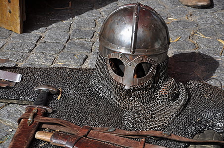Cavaliere, armatura, casco, armi, spada, armatura del cavaliere, medievale