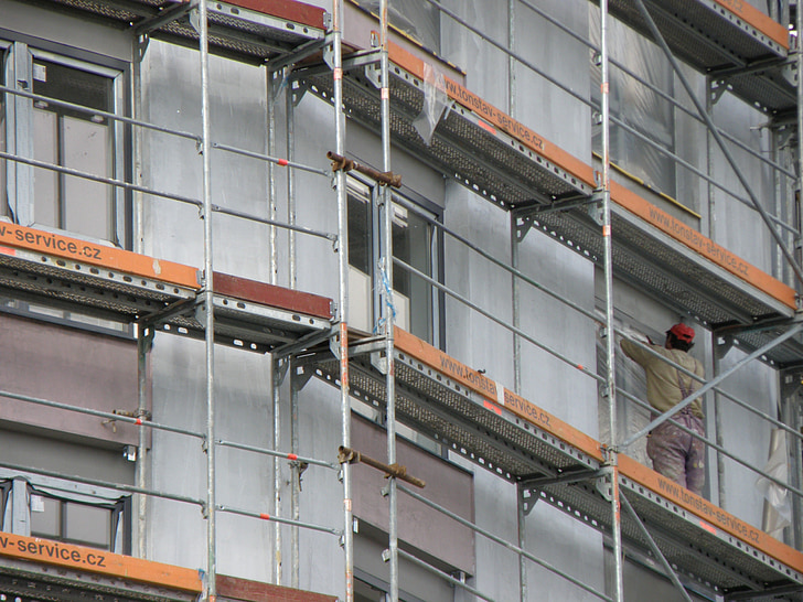 building, the new building, the workman, scaffolding