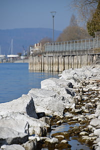 Konstanz Gölü, su, plaj, taşlar