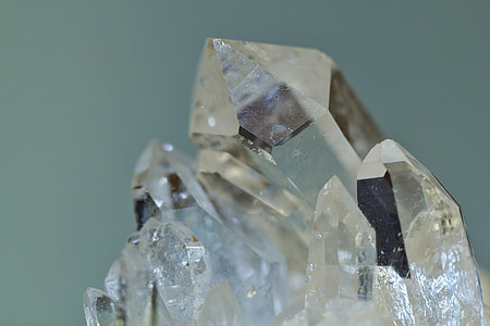 岩石水晶, 水晶, 半宝石, 矿产, 光, 反应, 创业板