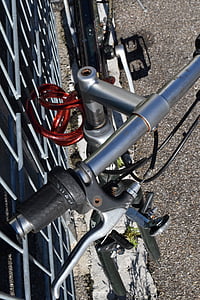 bicicleta, robat, Marc, marcs de bicicletes, sense rodes, rodes fora de, encadenat