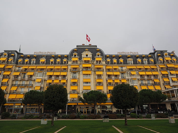 Hotel, byggnad, arkitektur, Montreux palace, Fairmont le montreux palace, lyxhotell, gul